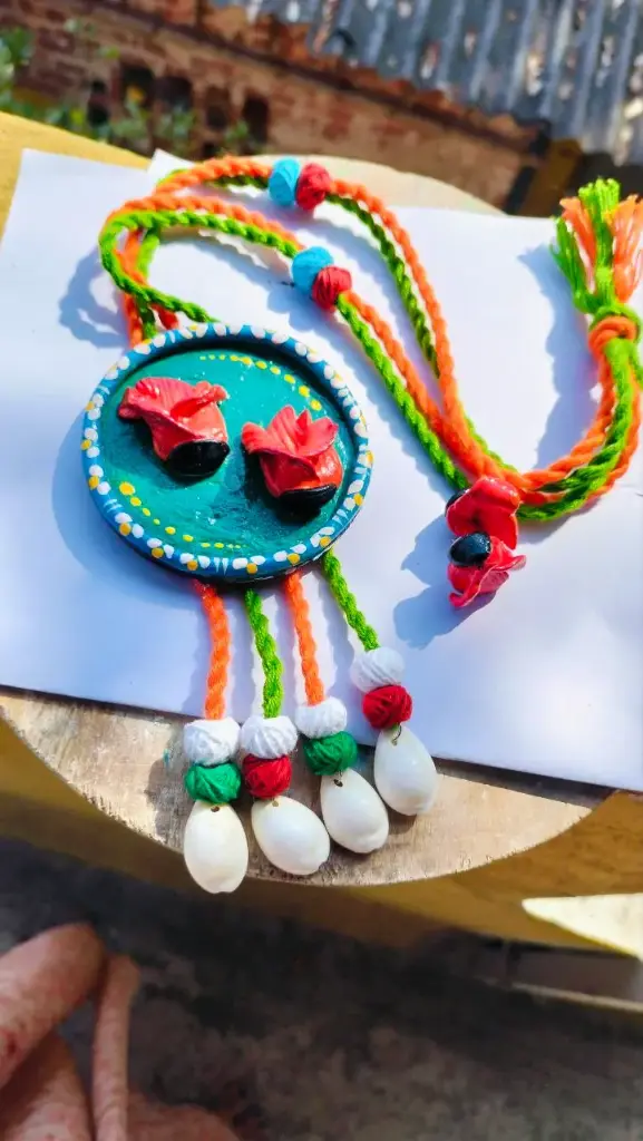 Unique Clay Choker Set